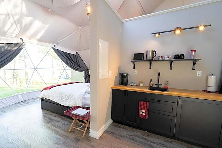 Gravity Luxury Domes