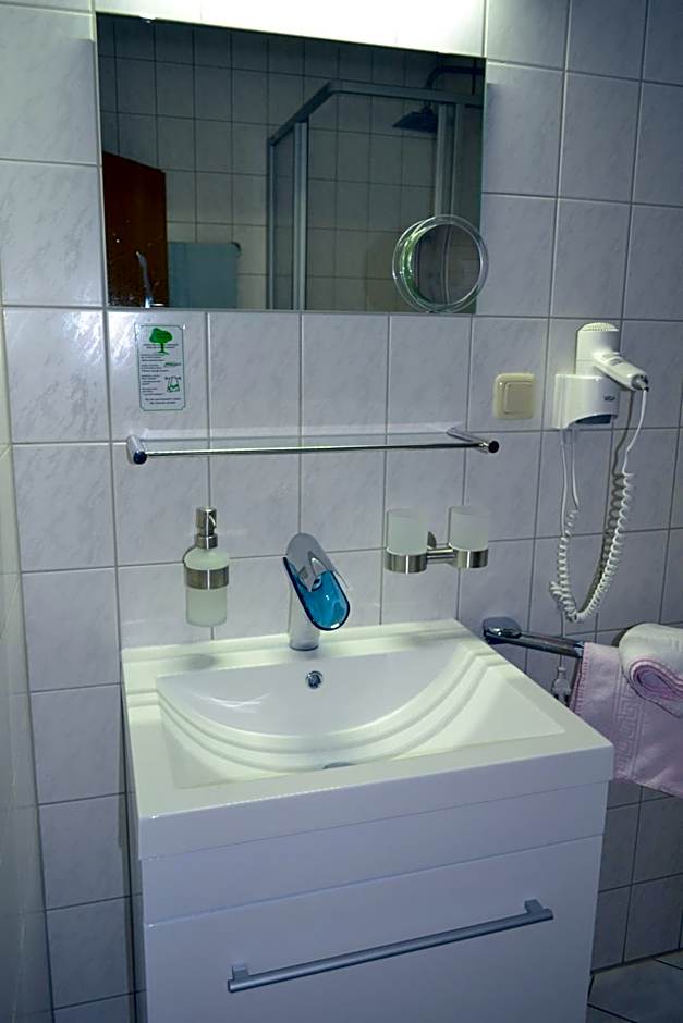 Hotel & Restaurant Zur Linde