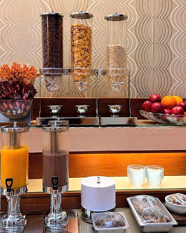 Elena Hotel