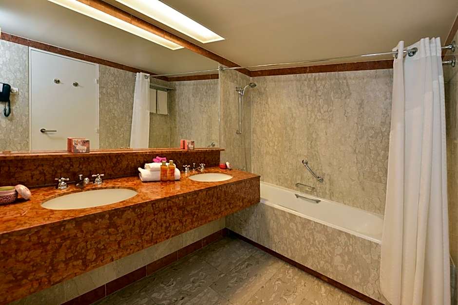 Holiday Inn Nice By IHG