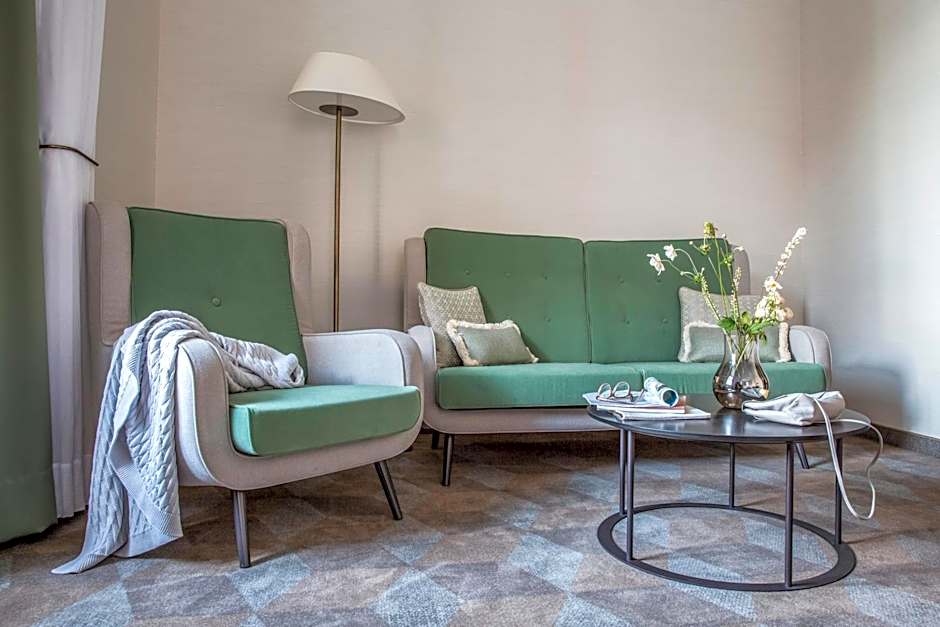 Gewandhaus Dresden, Autograph Collection by Marriott