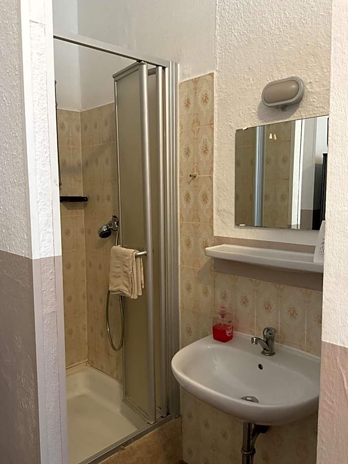 Pension&Hostel Anna - Monteurzimmer