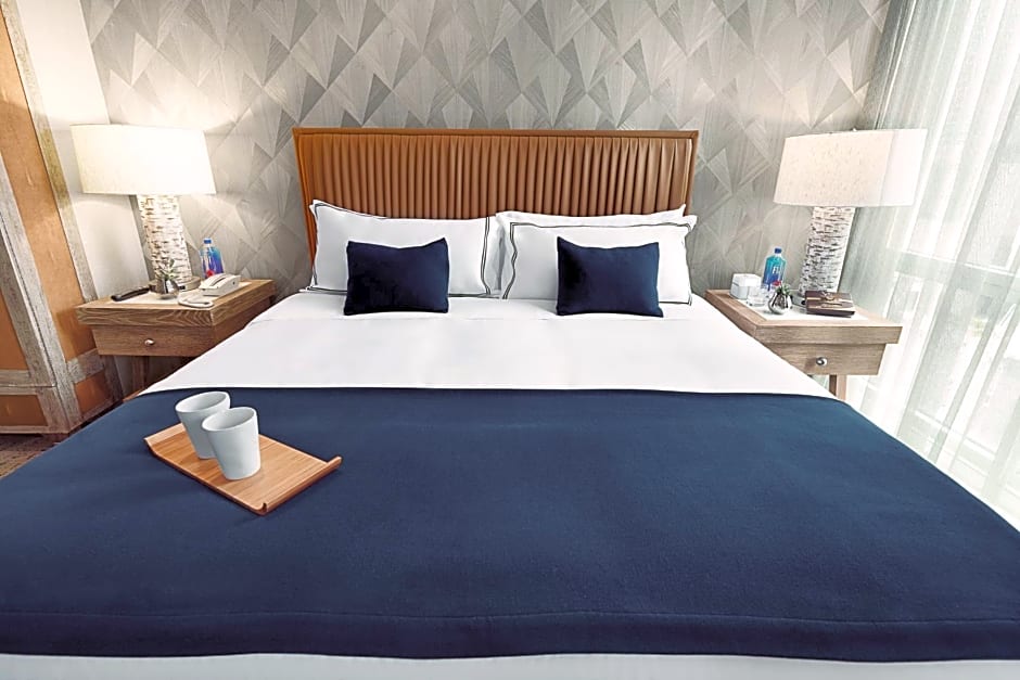 Artezen Hotel