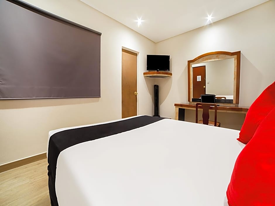 Hotel Monarca