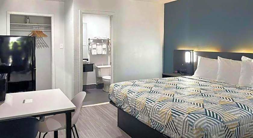 OYO Hotel Irving DFW Airport North