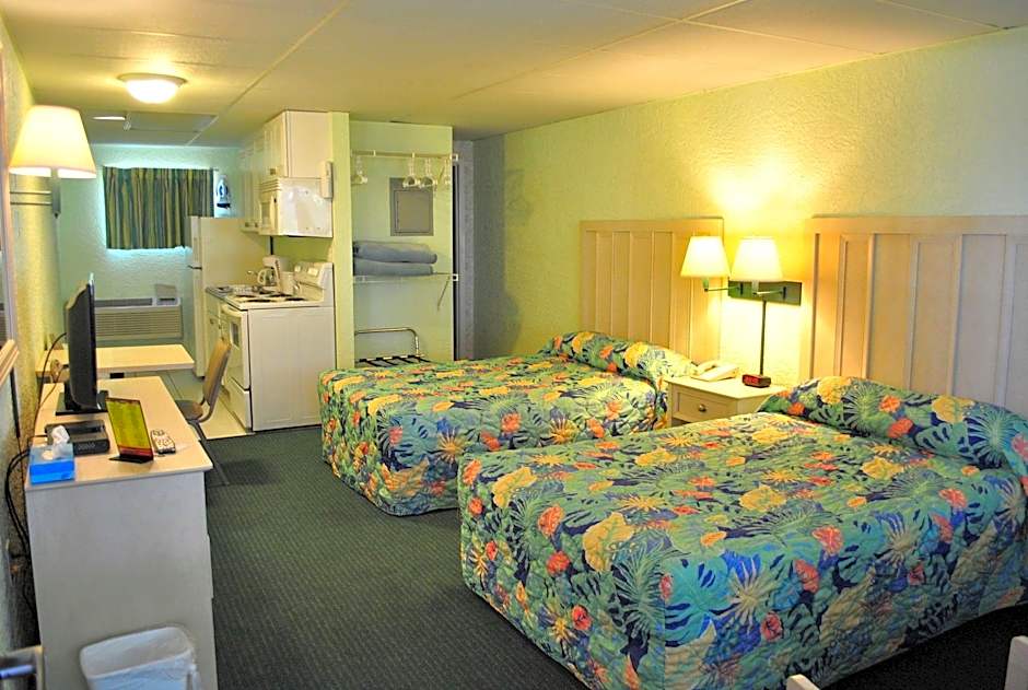 Palmetto Beachfront Hotel