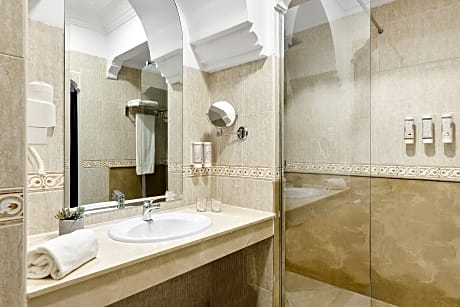 DOUBLE OR TWIN INTERCONNECTING 3AD + 3 CH