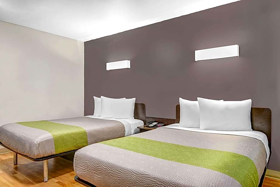 Studio 6-Atlanta, GA - Chamblee