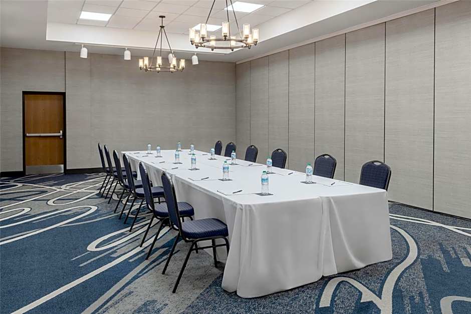 DoubleTree by Hilton Owatonna