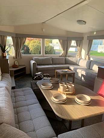 ParkDean Cherry tree holiday park Burgh castle