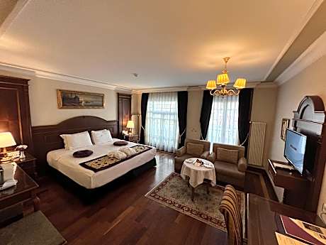 Connecting Rooms for 3 People - Non-Smoking