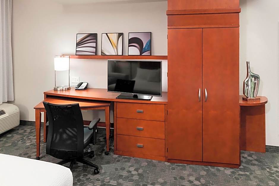 Courtyard by Marriott Franklin Cool Springs