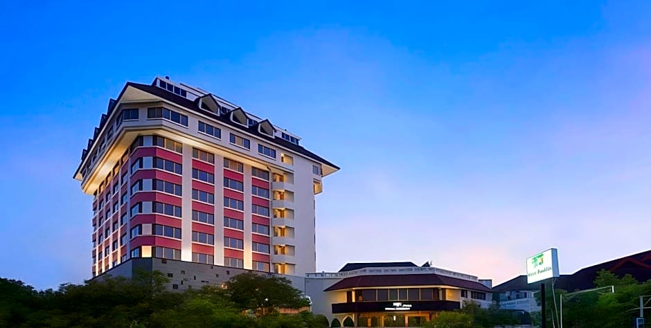 Hotel Santika Premiere Semarang