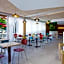 greet hotel Salon de Provence