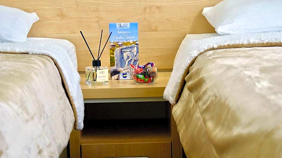 Laurus Motel Airport Tuzla