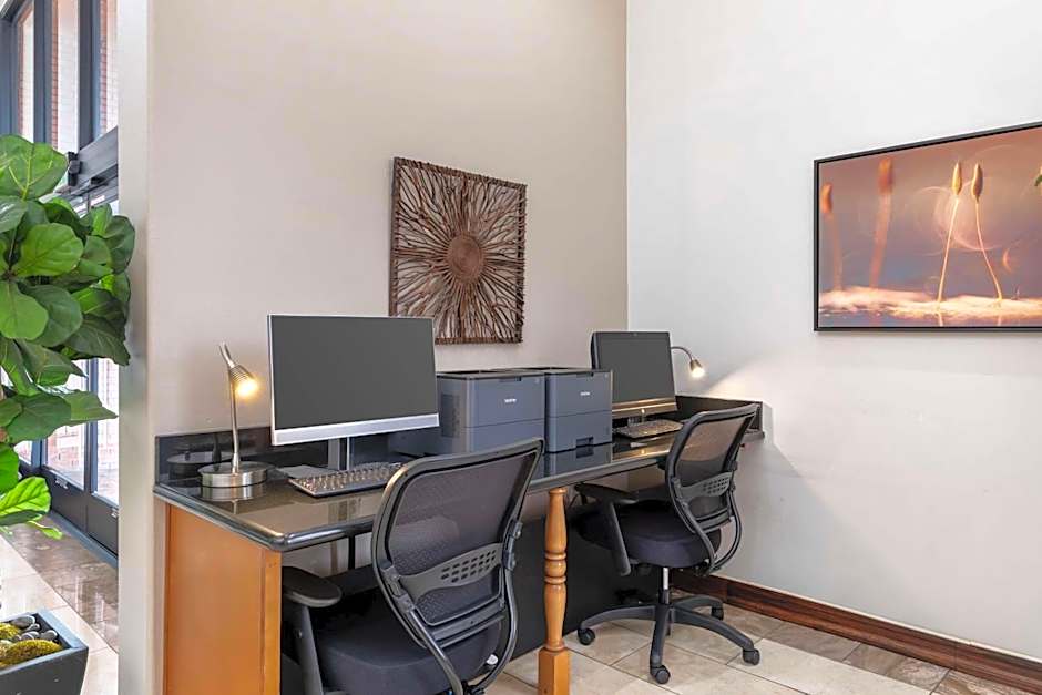 Best Western Plus Redondo Beach Inn