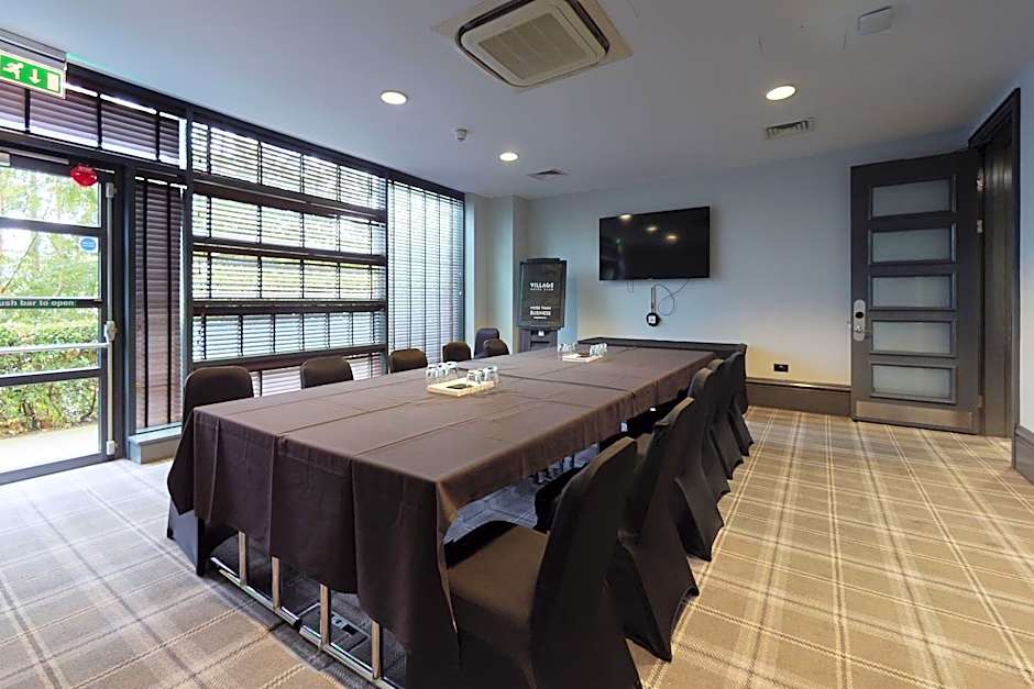 Village Hotel Leeds South