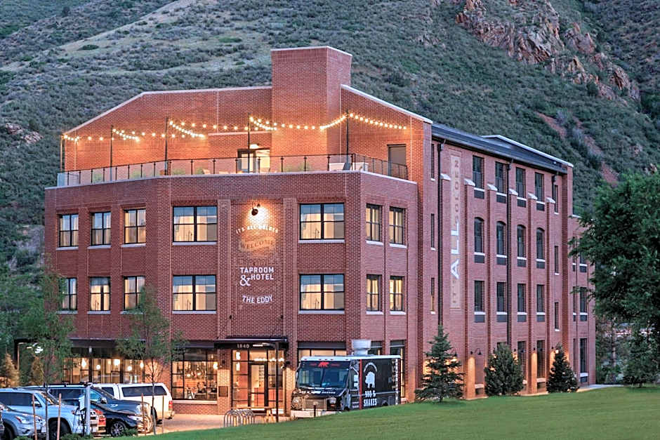 The Eddy Taproom & Hotel