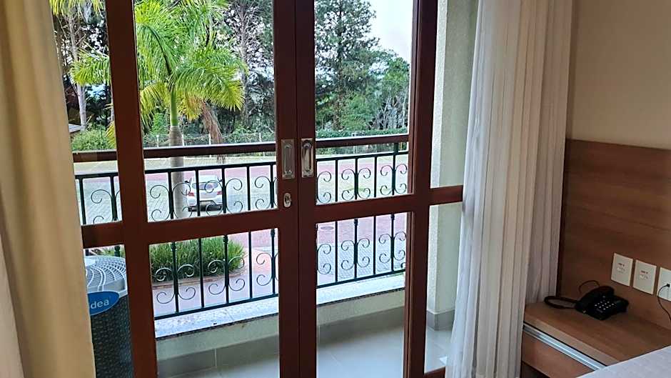 Vista Azul Flat Service