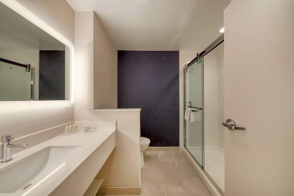 Fairfield Inn & Suites by Marriott Charlotte Belmont