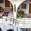 Risus Cave Hotel