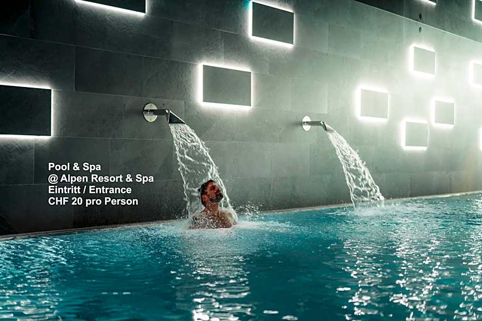 La Perle Apartments
