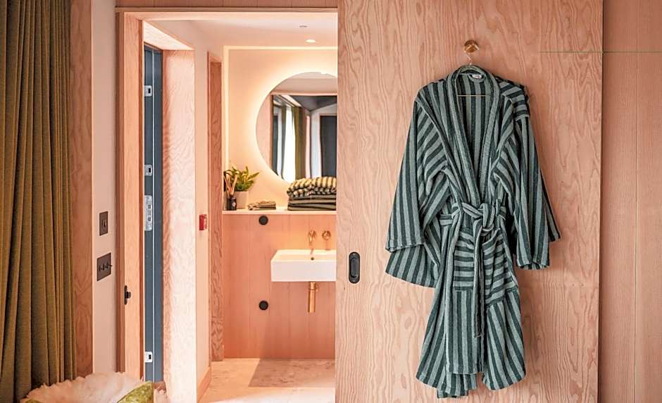 Isle of Raasay Distillery