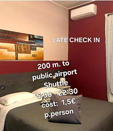 Vegan Inn Airport - Adults Only - LATE CHECK IN