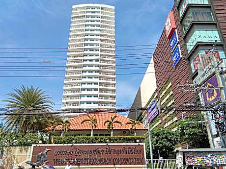 View Talay 6 by Pat 42