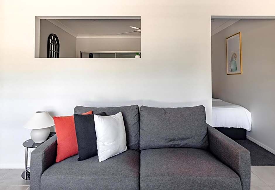 Mala Retreat, Shiraz Suite 5 Star Immaculate and Comfortable