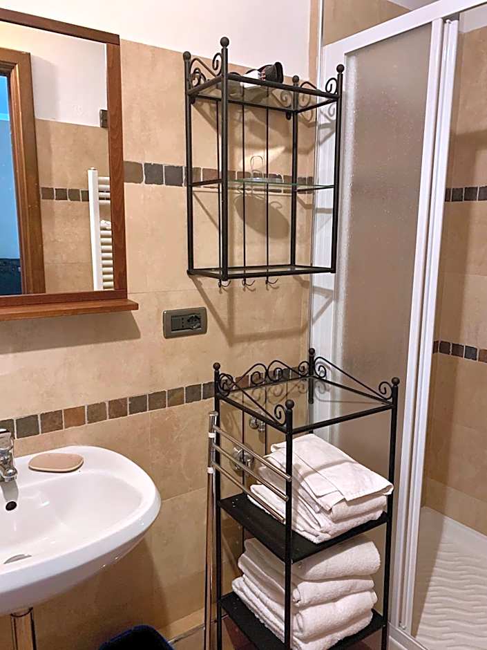 Casa Benassi ,Room&Suite , con zona benessere