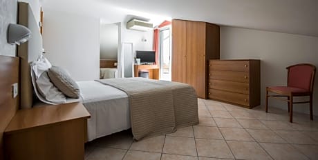 Family Room with Sea View