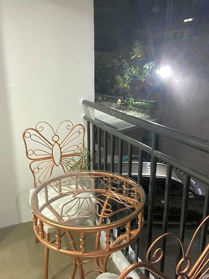 Burnham Hill Condominium EC Accomodation