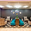 La Quinta Inn & Suites by Wyndham Chattanooga - Lookout Mtn