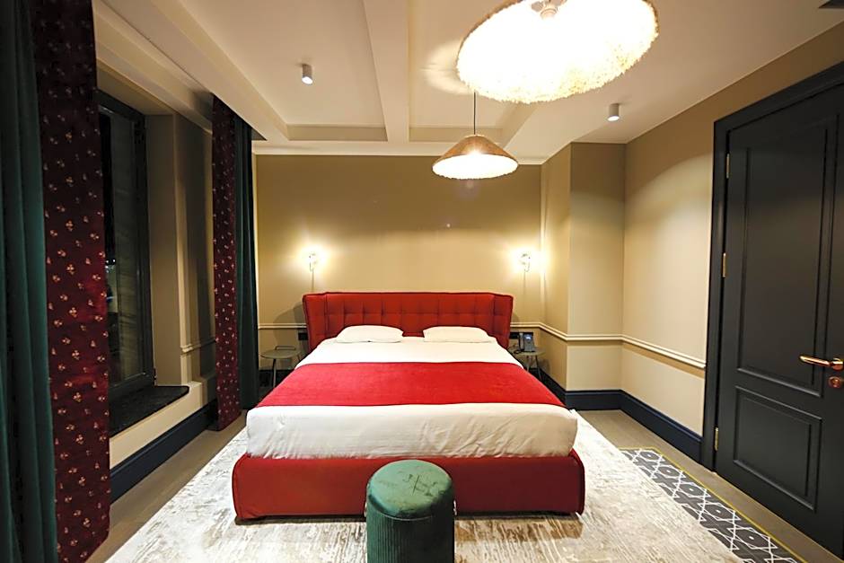 Retro Boutique Hotel