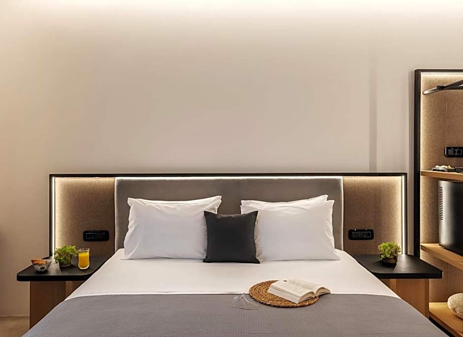 Chora Suites, Premium Key Collection