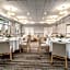 Jamaica Bay Inn Marina Del Rey Tapestry Collection by Hilton