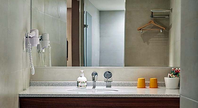 Orange Hotel - Wenhua Chiayi