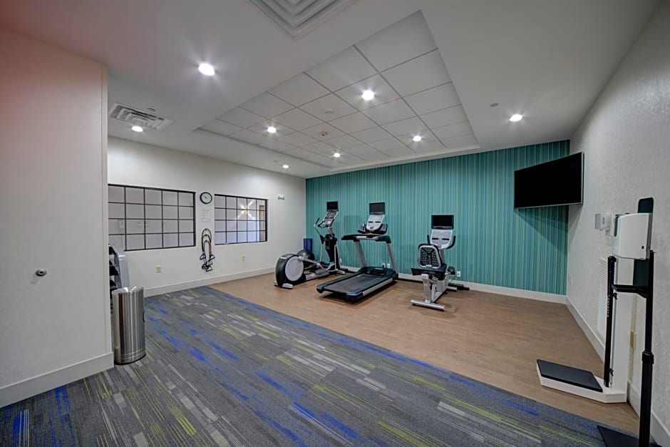Holiday Inn Express Hotel & Suites Oklahoma City-West Yukon By IHG