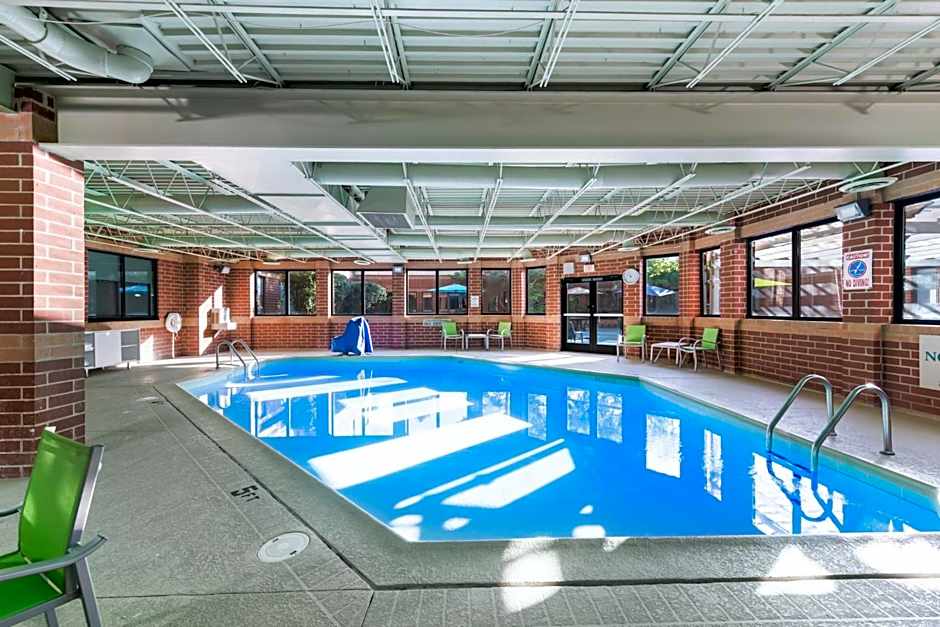 Holiday Inn Express Naperville By IHG