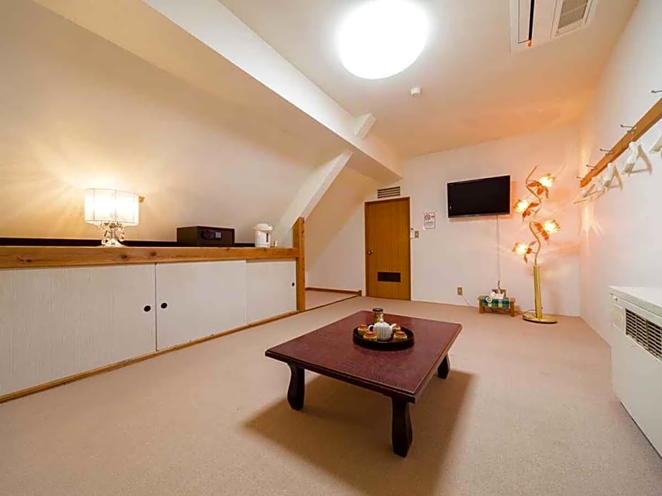 Petit Hotel P-Bow