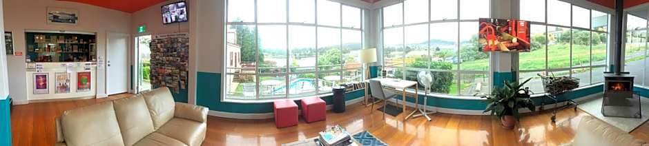 Waterfront Lodge Motel