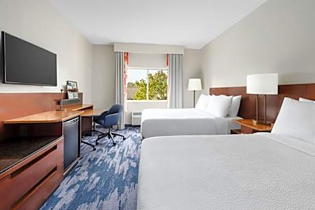 Queen Room with Two Queen Beds