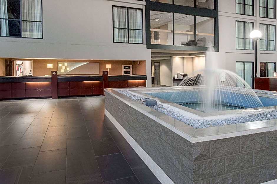 Wyndham Garden Conference Center Champaign - Urbana