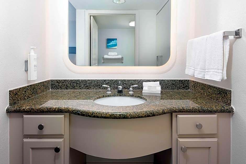 Homewood Suites by Hilton Tampa Airport-Westshore