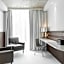 Ruby Ella Hotel Cologne By IHG