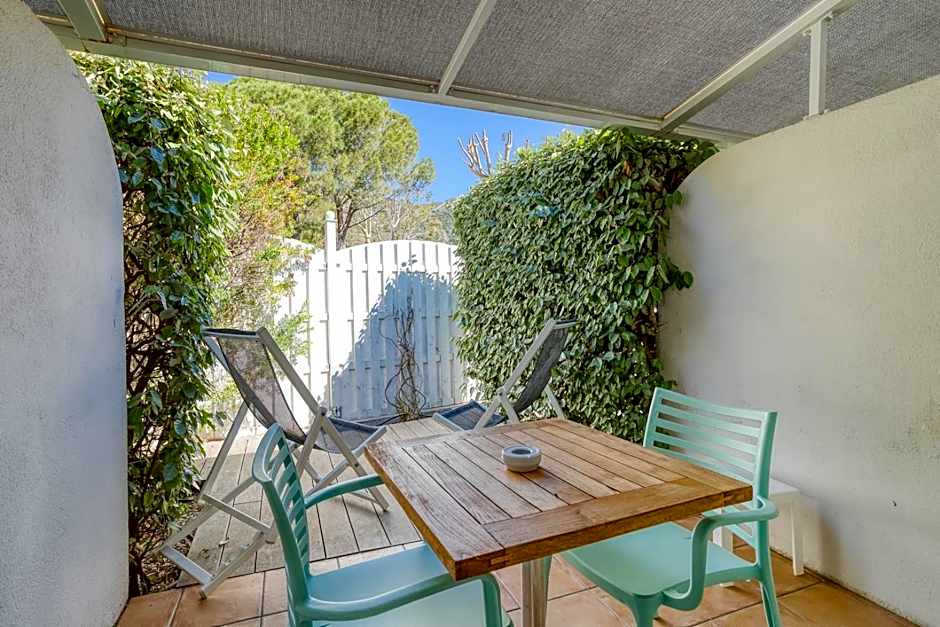 Roc Hotel - Hôtel 4 étoiles les pieds dans l'eau