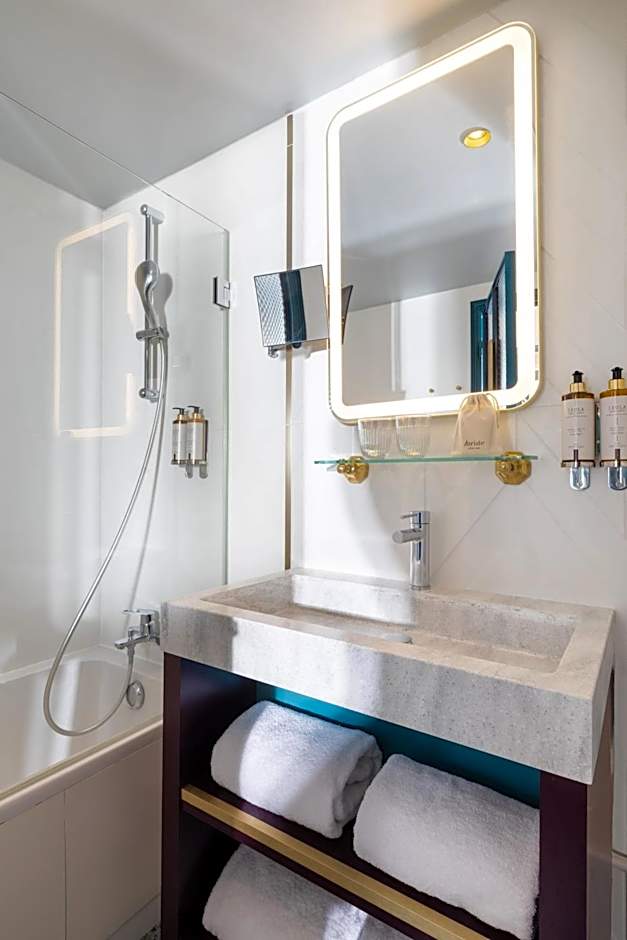 Hôtel Louvre Piemont