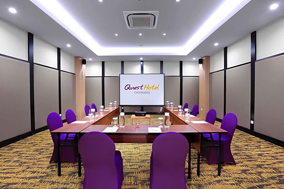 Quest Hotel Cikarang by ASTON