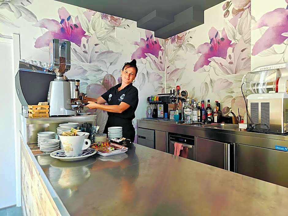 Hotel Cola Frontemare